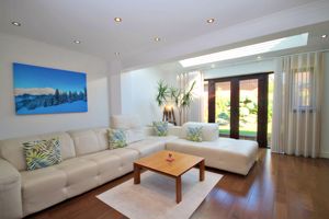 Photo 10- click for photo gallery